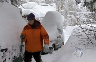 Mammoth\'s 17 Feet Reported Worldwide