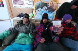 Tailgate Alaska Arrival Photo 0050
