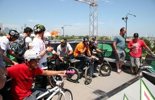 Dew Tour Chicago BMX Open Dirt Prelims Gallery Photo 0007