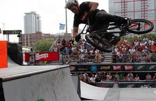 Dew Tour Chicago BMX Open Park Prelims Gallery Photo 0004