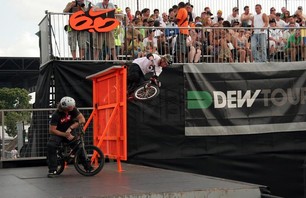 Dew Tour Chicago BMX Open Park Prelims Gallery Photo 0010