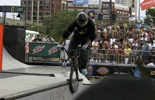 Dew Tour Chicago BMX Open Park Finals Gallery Photo 0004