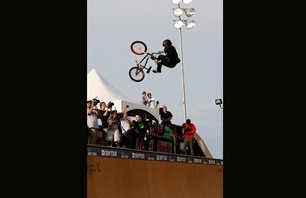 Dew Tour Chicago BMX Open Vert Finals Gallery Photo 0021