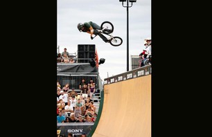 Dew Tour Chicago BMX Open Vert Finals Gallery Photo 0016