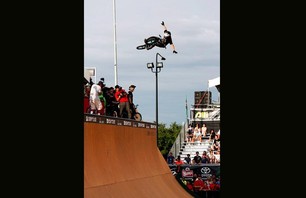 Dew Tour Chicago BMX Open Vert Finals Gallery Photo 0020