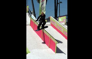 Supergirl Venice - Snowboard Rail Jam Photo 0002