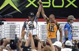 Kelly Slater Speaks - 10 Time Champ Talks to BNQT Photo 0004