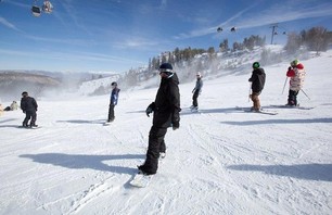 Mammoth Unbound Terrain Park Opens Photo 0010