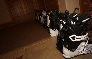 Salomon\'s Pimp House in Breck for Dew Tour Photo 0002