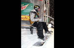 Dew Tour Killington Men\'s SNB Pipe Prelims Gallery Photo 0011