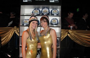 New Era girls