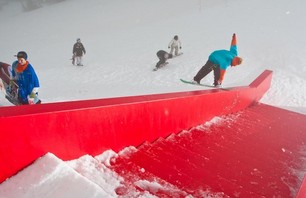 Nike 6.0 Red Ledge Gallery