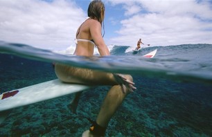 Ultimate Wave Tahiti Gallery