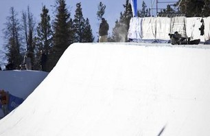 US Snowboarding Grand Prix Men\'s Qualifier Gallery Photo 0007