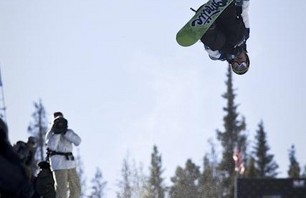 US Snowboarding Grand Prix Men\'s Qualifier Gallery Photo 0008