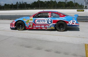 Matador Nascar Richard Petty car