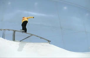 Dubai [vid 2]: Snowboarding Oasis