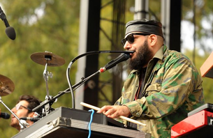 Chromeo