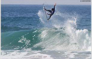 Jordy Smith Flies