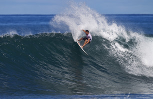 Joel Parkinson Claims Reef Hawaiian Pro, Takes Lead of Vans Triple Crown of Surfing