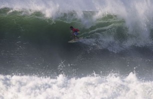 Joel Centeio Wins Reef Hawaiian Pro