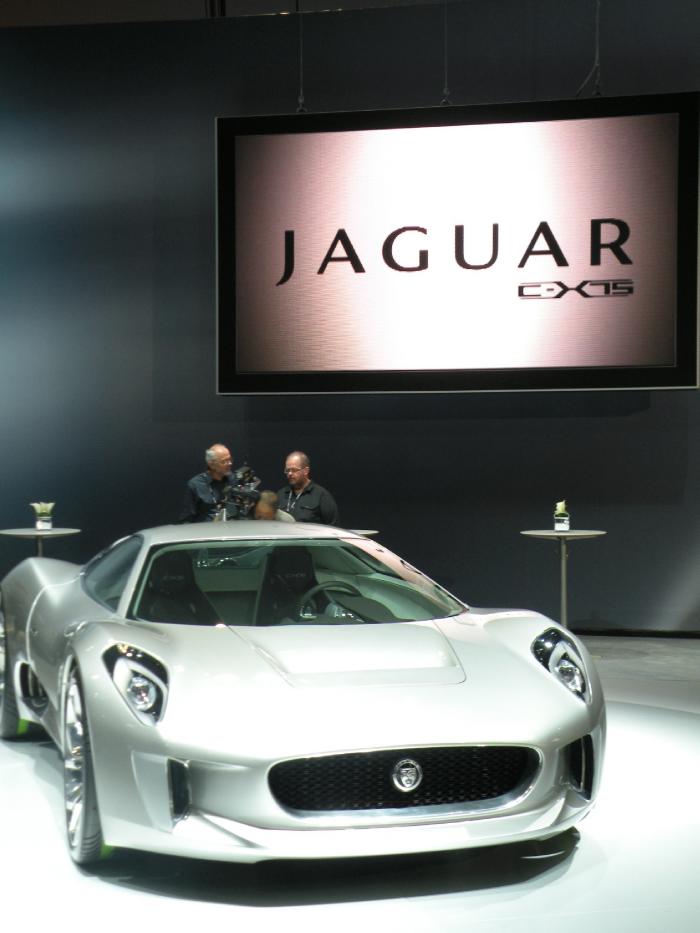 2010 LA Auto Show - BNQT Style