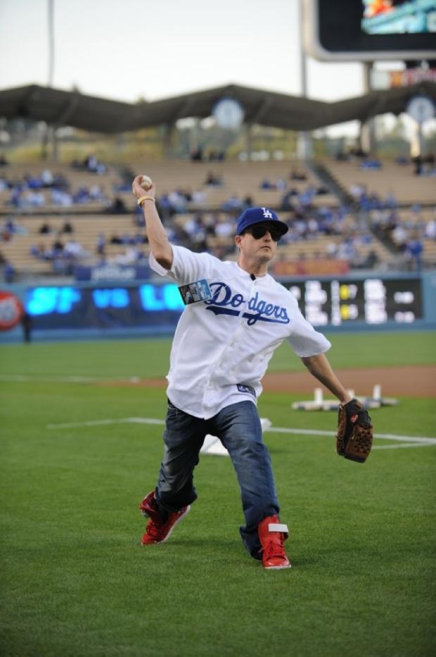 Rob Dyrdek Throws The First Pitch