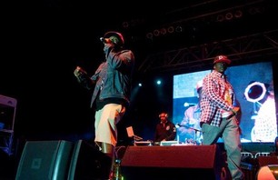 Clipse & T-Pain Rock USC Photo 0015