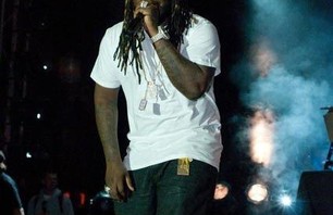 Clipse & T-Pain Rock USC Photo 0016