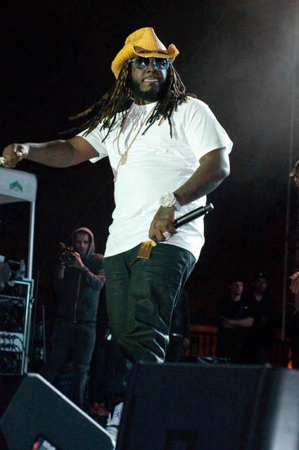 Clipse & T-Pain Rock USC