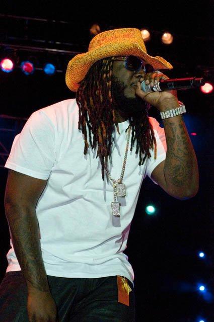 Clipse & T-Pain Rock USC