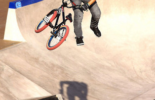 Gary bringin' home the bacon for San Diego! Photo: Justin Kosman
