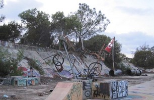 Shred And Rot: If You Build It... They Will Cum! Photo 0014