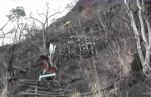 Paddling the Zambize Porters