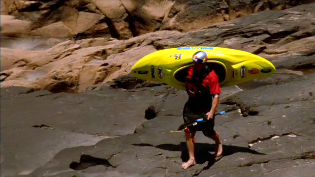 Paddling the Zambize Rapid 9