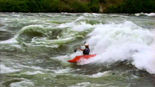 Paddling the Zambize Surfing Best