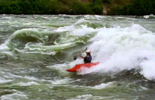 Paddling the Zambize Surfing Best