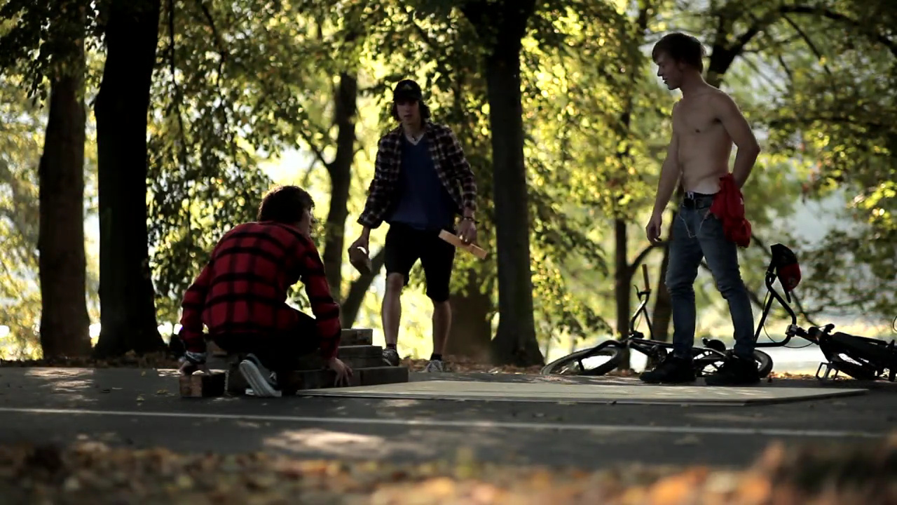 DIY SPOT VIDEO