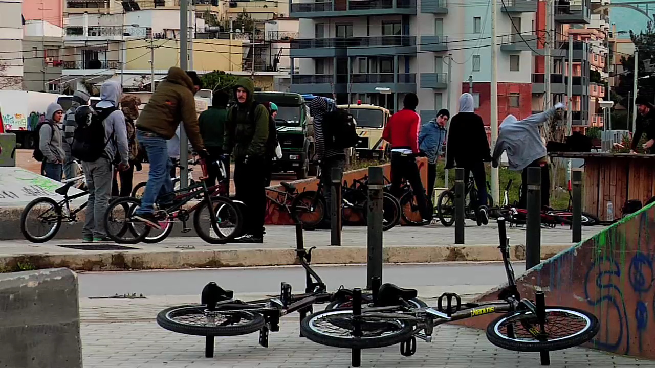 FIT UK BMX IN GREECE / channel 4 down