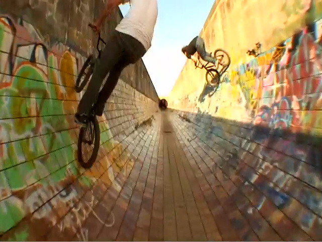 FLY BIKES - kevin porter, dylan smith, kevin kalkoff in australia part 1