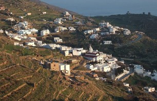 Bouldering in Tinos, Greece