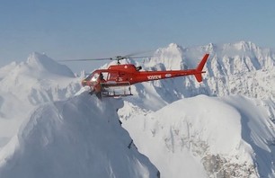 Watch Snowboarder Plunge Epic Alaskan Face