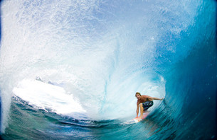 Video of the Day : Jamie O\'Brien\'s Board Transfer