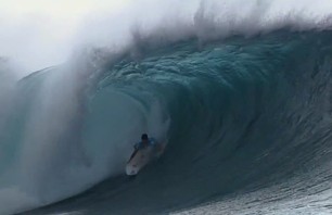 Hawaii\'s Pipeline Documentary Up for Telly Award