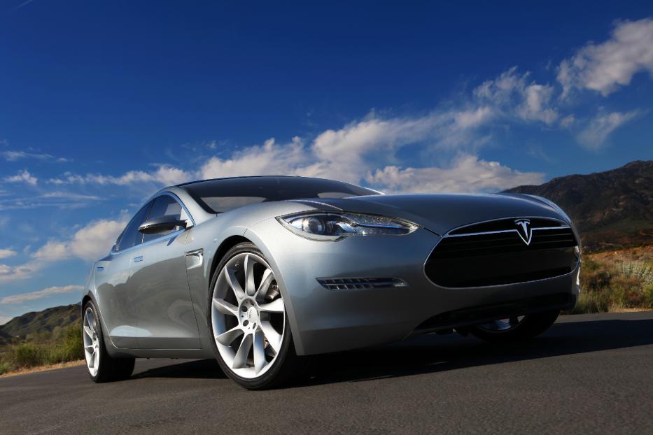 Introducing the Tesla Motors Model S