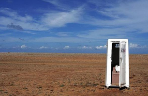13 Loneliest Outhouses on Earth Photo 0006