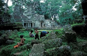 Abandoned Ta Prohm Temple in Middle of Jungle Photo 0003