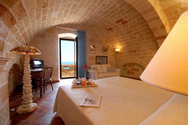 Sea Cave Restaurant in Southern Italy
