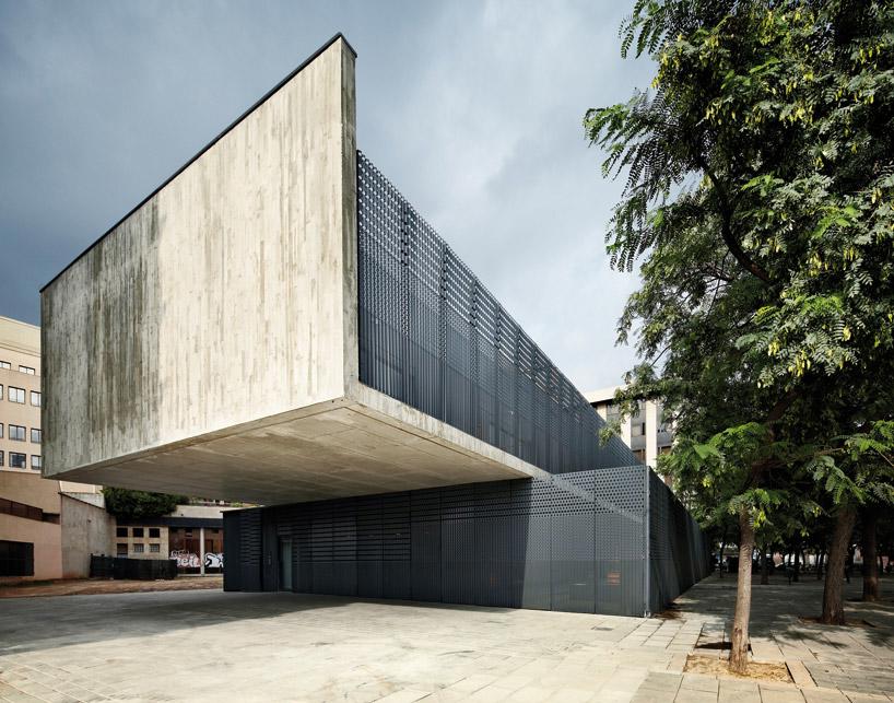 The Colorful Escola Bressol