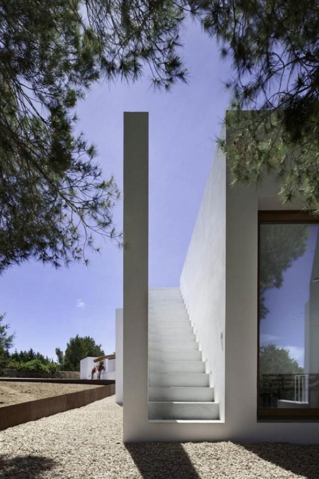 A Rustic Contemporary Vacation Get Away